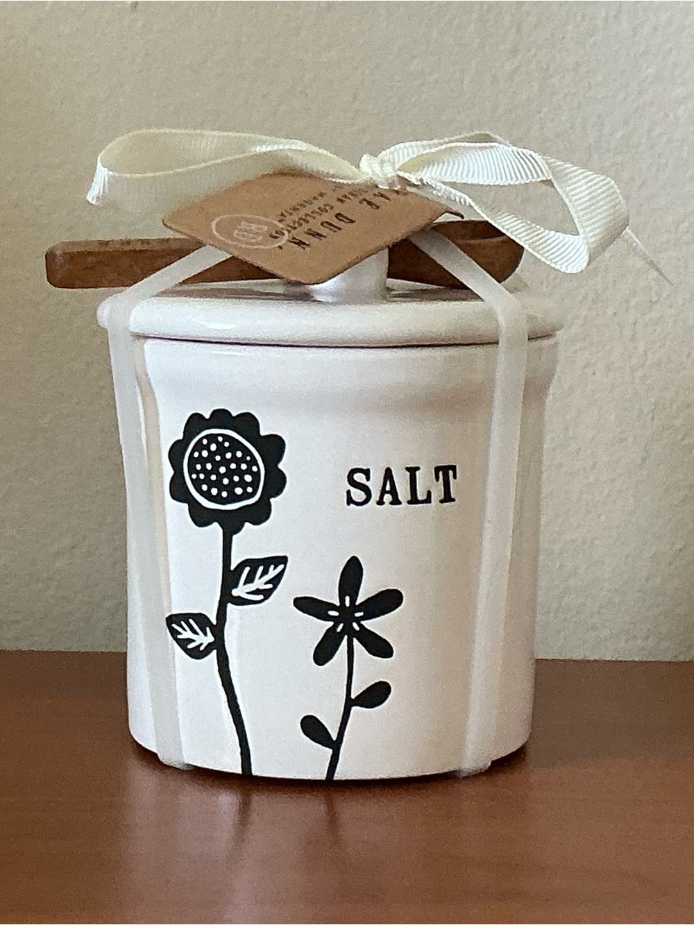 Rae Dunn Floral Salt Cellar - Picture 10 of 12